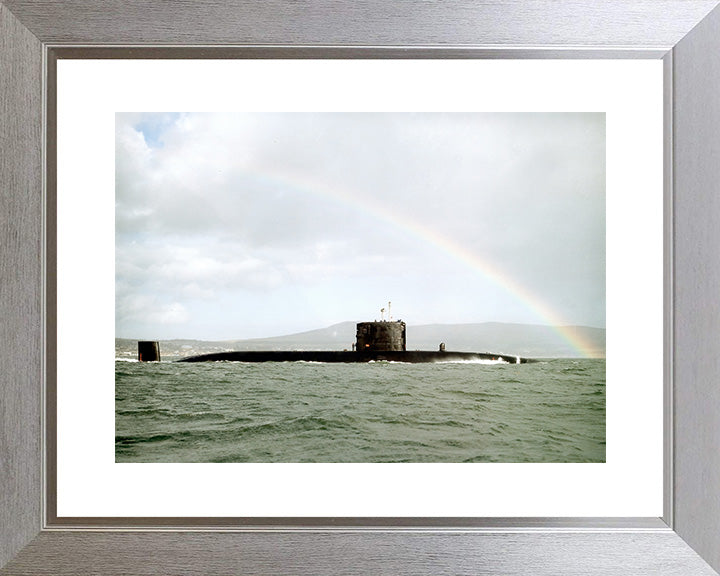 HMS Swiftsure S126 Submarine | Photo Print | Framed Print | Swiftsure Class | Royal Navy - Hampshire Prints