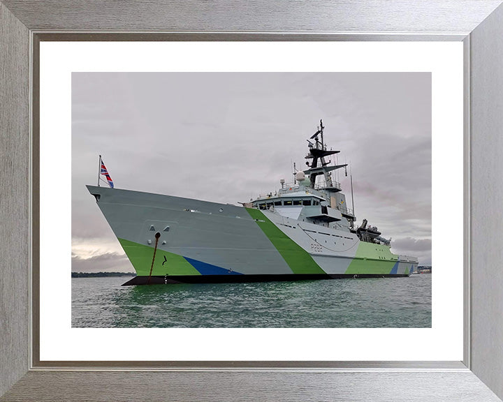 HMS Severn P282 Royal Navy River class offshore patrol vessel Photo Print or Framed Print - Hampshire Prints