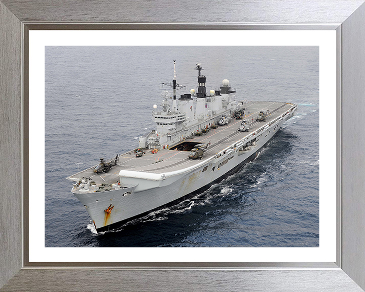 HMS Illustrious R06 | Photo Print | Framed Print | Invincible Class | Aircraft Carrier | Royal Navy