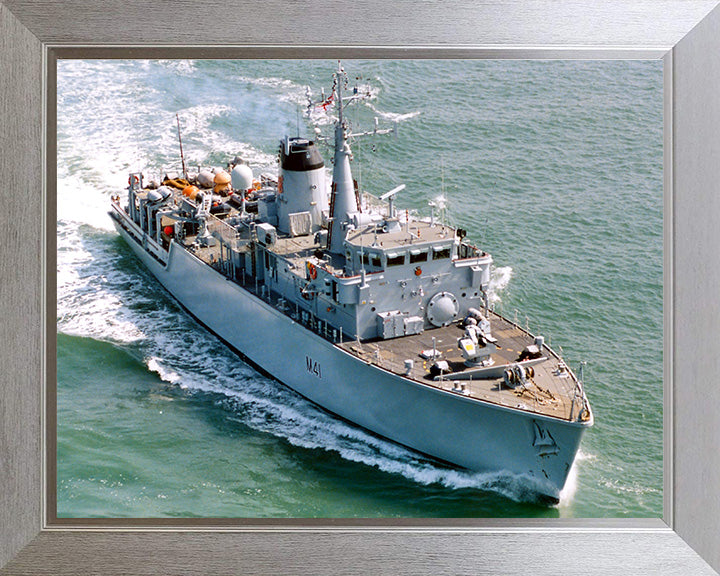 HMS Quorn M41 Royal Navy Hunt class mine countermeasures vessel Photo Print or Framed Print - Hampshire Prints