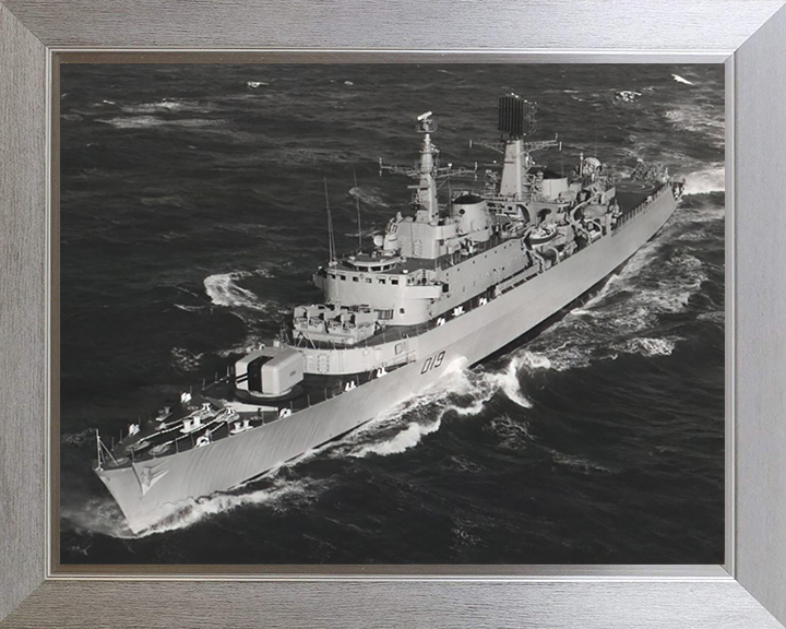 HMS Glamorgan D19 | Photo Print | Framed Print | County Class | Destroyer | Royal Navy - Hampshire Prints