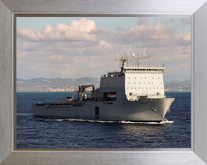 RFA Mounts Bay L3008 Royal Fleet Auxiliary Bay class auxiliary dock landing ship Photo Print or Framed Print - Hampshire Prints