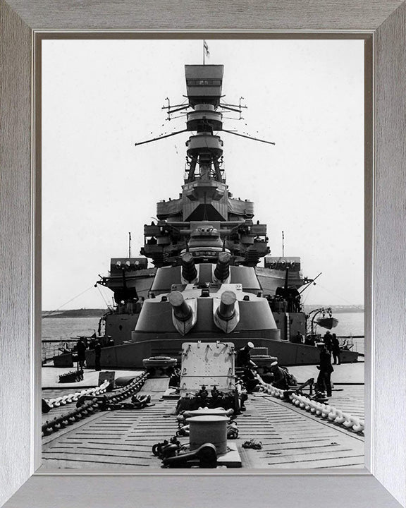 HMS Renown (1916) Royal Navy Renown class battlecruiser Photo Print or Framed Print - Hampshire Prints