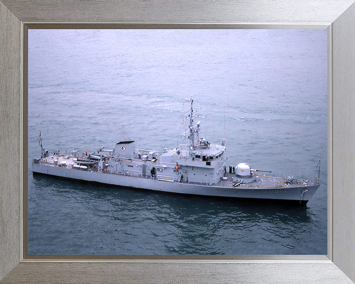 HMS Swallow P242 Royal Navy Peacock Class Patrol Vessel Photo Print or Framed Print - Hampshire Prints