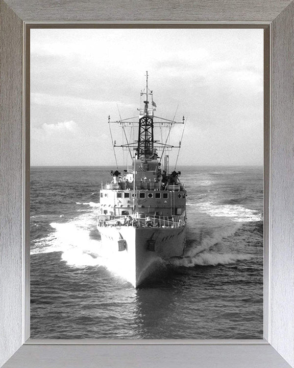 HMS Verulam F29 (R28) Royal Navy V class destroyer Photo Print or Framed Print - Hampshire Prints