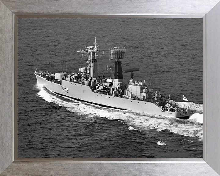 HMS Salisbury F32 | Photo Print | Framed Print | Salisbury Class | Frigate | Royal Navy - Hampshire Prints