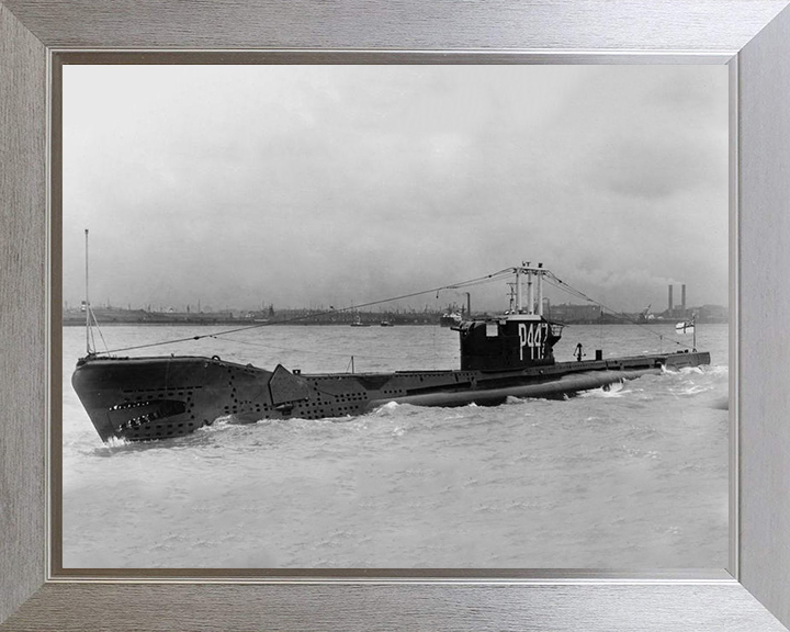 HMS Astute P447 Royal Navy Amphion class Submarine Photo Print or Framed Print - Hampshire Prints