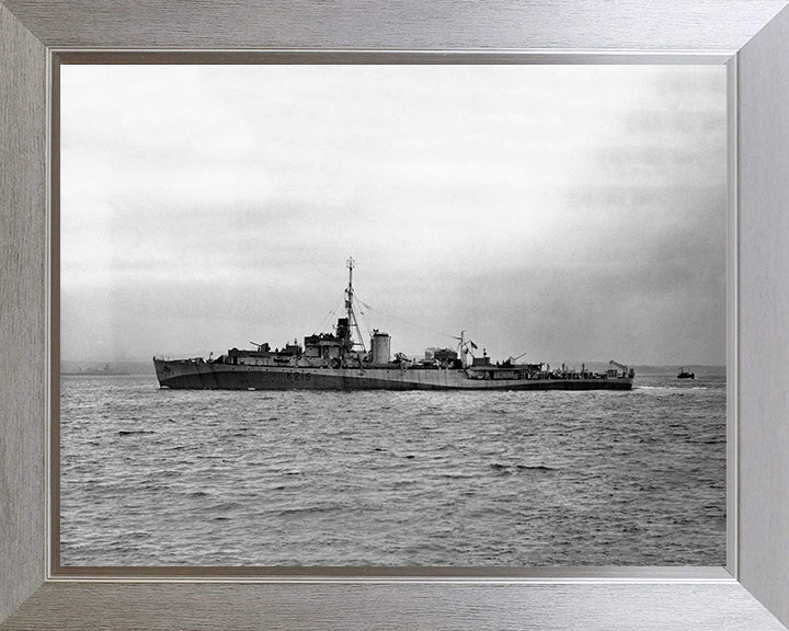 HMS Nith K215 Royal Navy River class frigate Photo Print or Framed Photo Print - Hampshire Prints