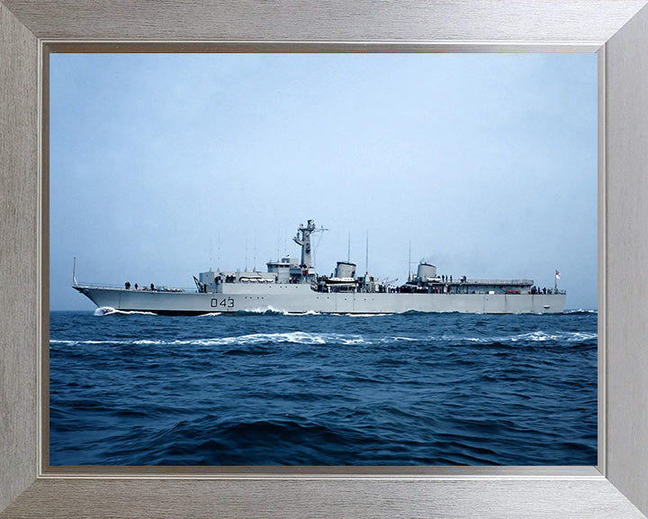 HMS Matapan D43 Royal Navy Battle class destroyer Photo Print or Framed Print - Hampshire Prints