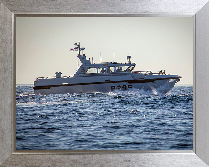 HMS Dagger P296 | Photo Print | Framed Print | Cutlass Class | Patrol Vessel | Royal Navy