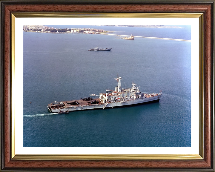 HMS Intrepid L11 Royal Navy Fearless class amphibious ship Photo Print or Framed Print - Hampshire Prints