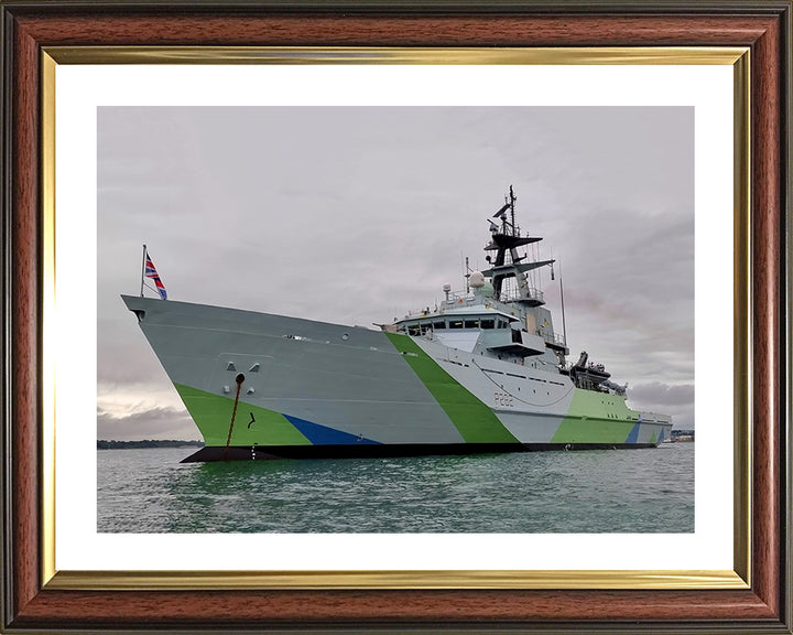 HMS Severn P282 Royal Navy River class offshore patrol vessel Photo Print or Framed Print - Hampshire Prints