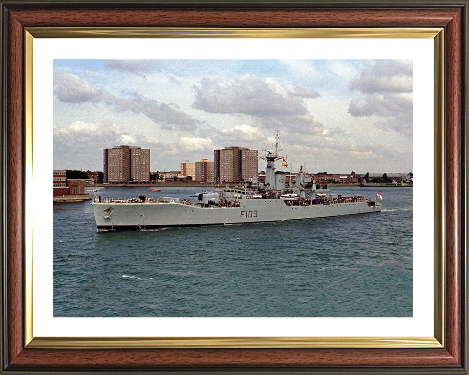 HMS Lowestoft F103 Royal Navy Rothesay class frigate Photo Print or Framed Print - Hampshire Prints