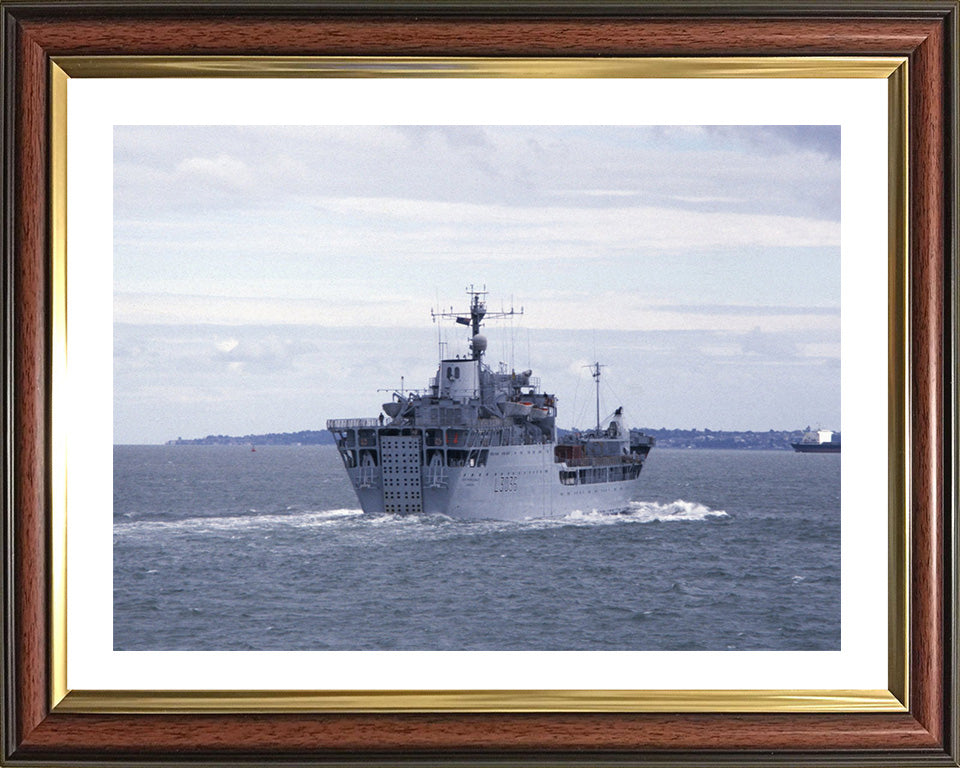 RFA Sir Percivale L3036 Royal Fleet Auxiliary Round Table class ship Photo Print or Framed Print - Hampshire Prints