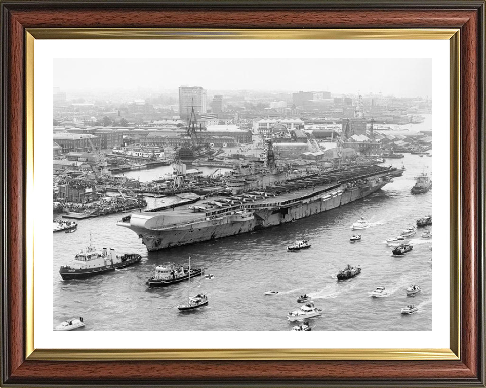 HMS Hermes R12 Royal Navy Centaur class Aircraft carrier Photo Print or Framed Print - Hampshire Prints