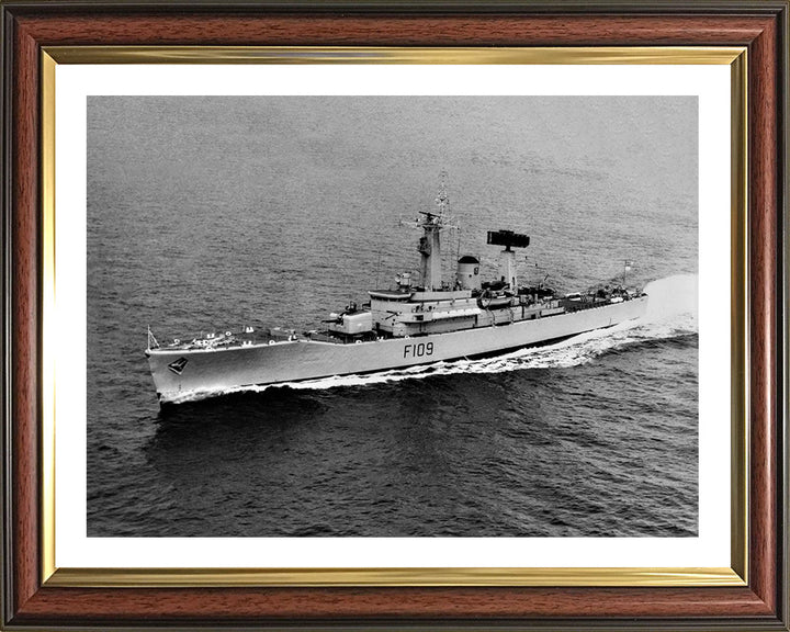 HMS Leander F109 Royal Navy Leander Class Frigate Photo Print or Framed Print - Hampshire Prints