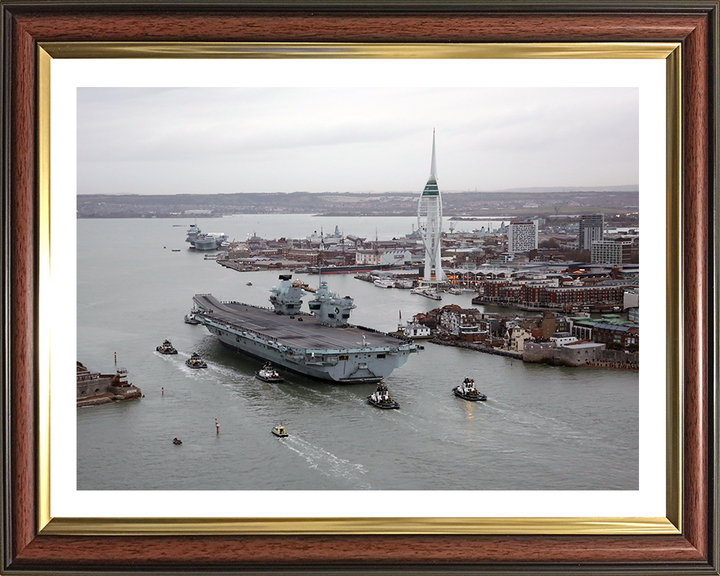 HMS Queen Elizabeth R08 | Photo Print | Framed Print | Queen Elizabeth Class | Aircraft Carrier | Royal Navy