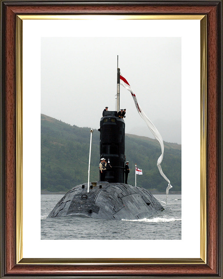 HMS Splendid S106 Royal Navy Swiftsure class Submarine Photo Print or Framed Print - Hampshire Prints