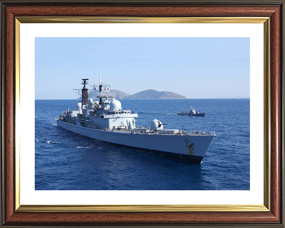 HMS Manchester D95 Royal Navy Type 42 destroyer Photo Print or Framed Print - Hampshire Prints