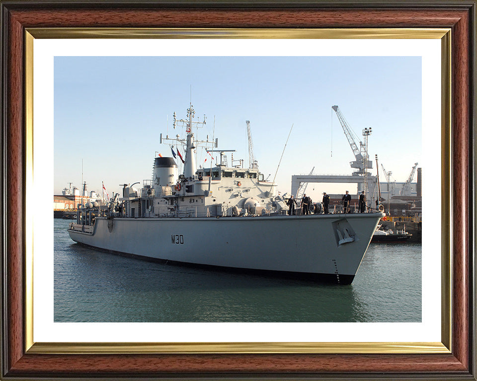 HMS Ledbury M30 Royal Navy Hunt class minehunter Photo Print or Framed Print - Hampshire Prints