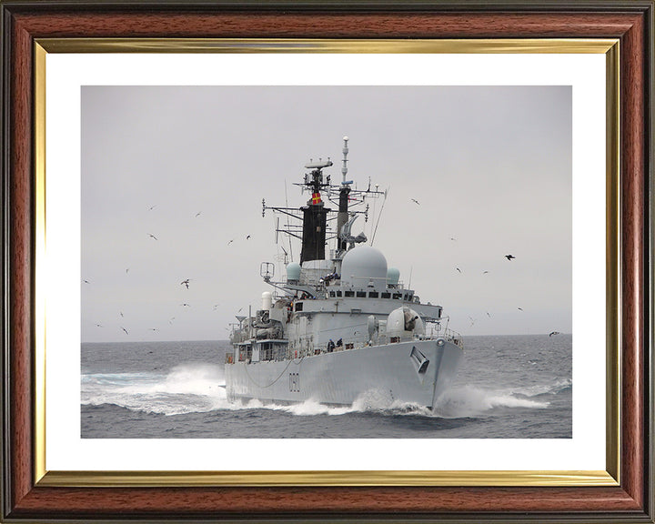 HMS Southampton D90 Royal Navy Type 42 destroyer Photo Print or Framed Print - Hampshire Prints