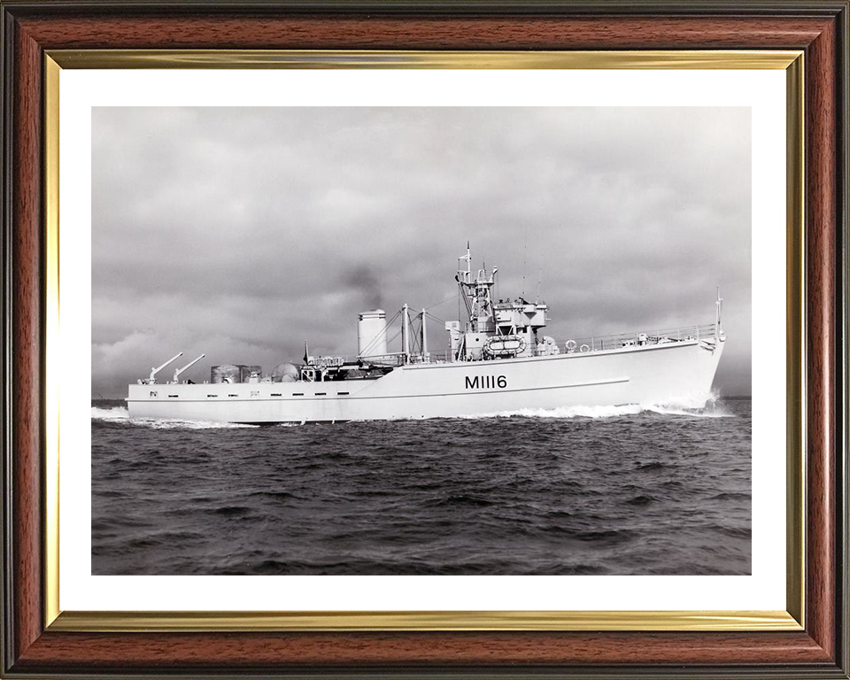 HMS Burnaston M1116 | Photo Print | Framed Print | Ton Class | Minesweeper | Royal Navy