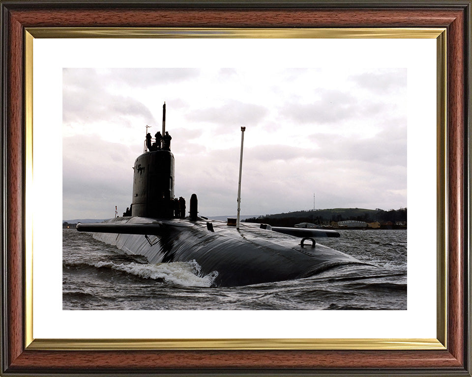 HMS Renown Submarine | Photo Print | Framed Print | Resolution Class | Royal Navy - Hampshire Prints