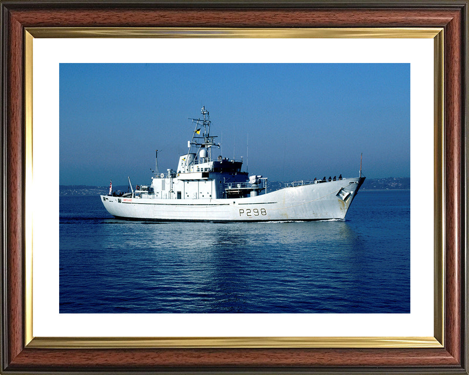 HMS Shetland P298 Royal Navy Island class Patrol Vessel Photo Print or Framed Photo Print - Hampshire Prints