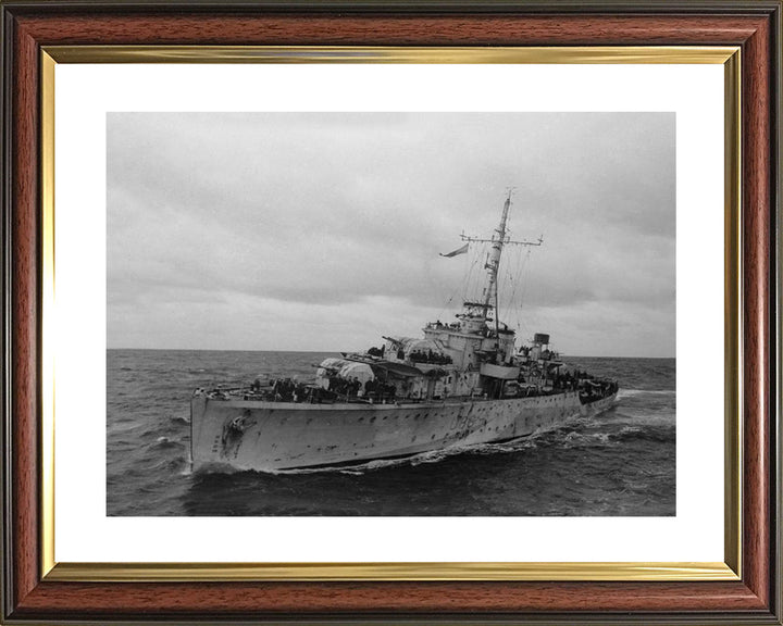 HMS Pelican L86 (U86) Royal Navy Egret class sloop Photo Print or Framed Print - Hampshire Prints