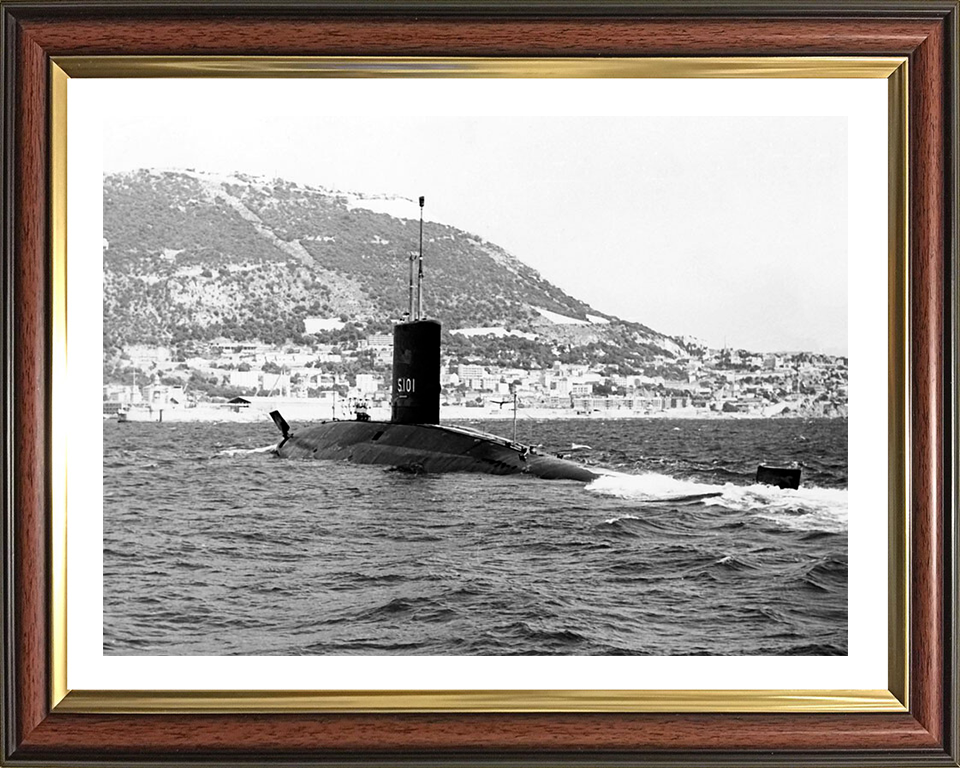 HMS Dreadnought S101 Royal Navy Valiant class Submarine Photo Print or Framed Print - Hampshire Prints