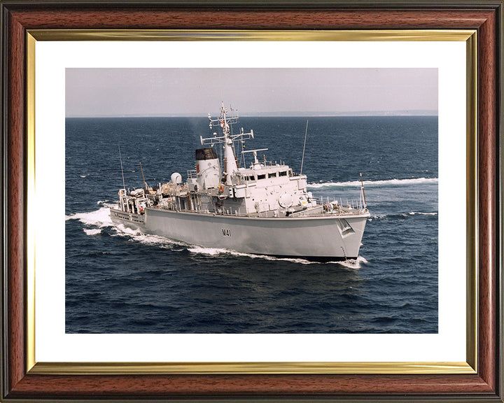 HMS Quorn M41 Royal Navy Hunt class mine countermeasures vessel Photo Print or Framed Print - Hampshire Prints