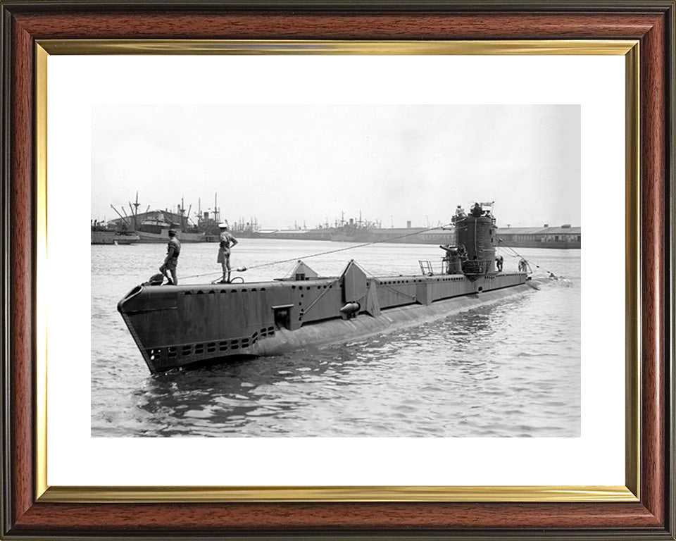 HMS Voracious P78 Royal Navy V class Submarine Photo Print or Framed Print - Hampshire Prints