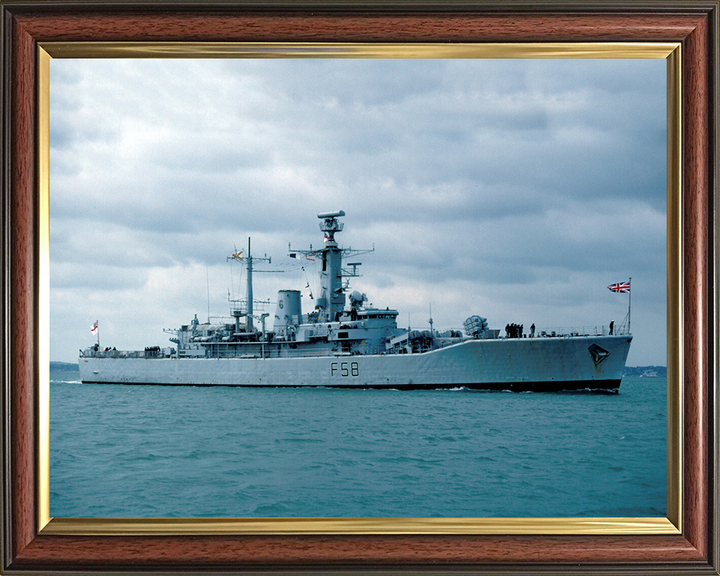 HMS Hermione F58 | Photo Print | Framed Print | Leander Class | Frigate | Royal Navy - Hampshire Prints