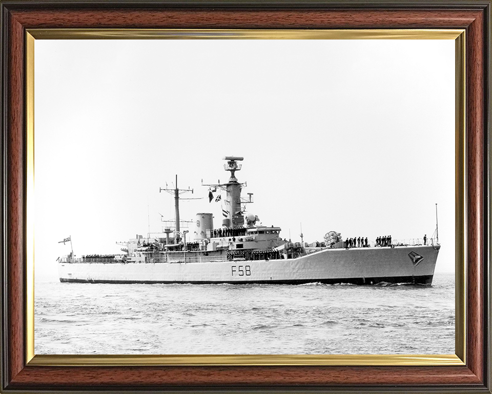 HMS Hermione F58 Royal Navy Leander Class Frigate Photo Print or Framed Print - Hampshire Prints