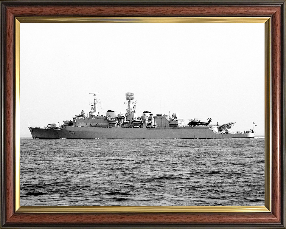 HMS Glamorgan D19 Royal Navy County class Destroyer Photo Print or Framed Print - Hampshire Prints