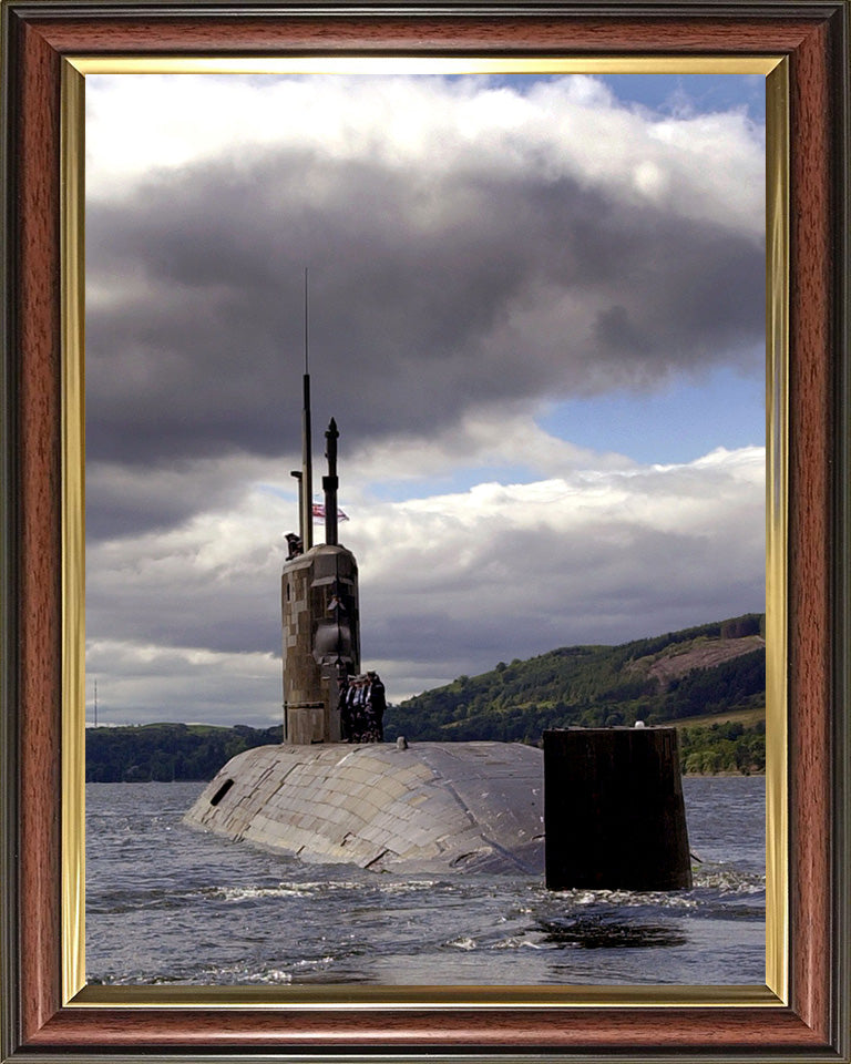 HMS Superb S109 Royal Navy Swiftsure class Submarine Photo Print or Framed Print - Hampshire Prints