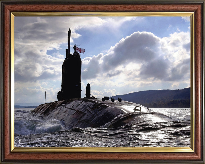 HMS Superb S109 Submarine | Photo Print | Framed Print | Swiftsure Class | Royal Navy - Hampshire Prints