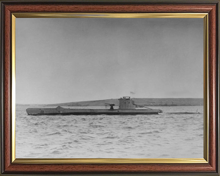 HMS Urge Royal Navy U class Submarine Photo Print or Framed Print - Hampshire Prints