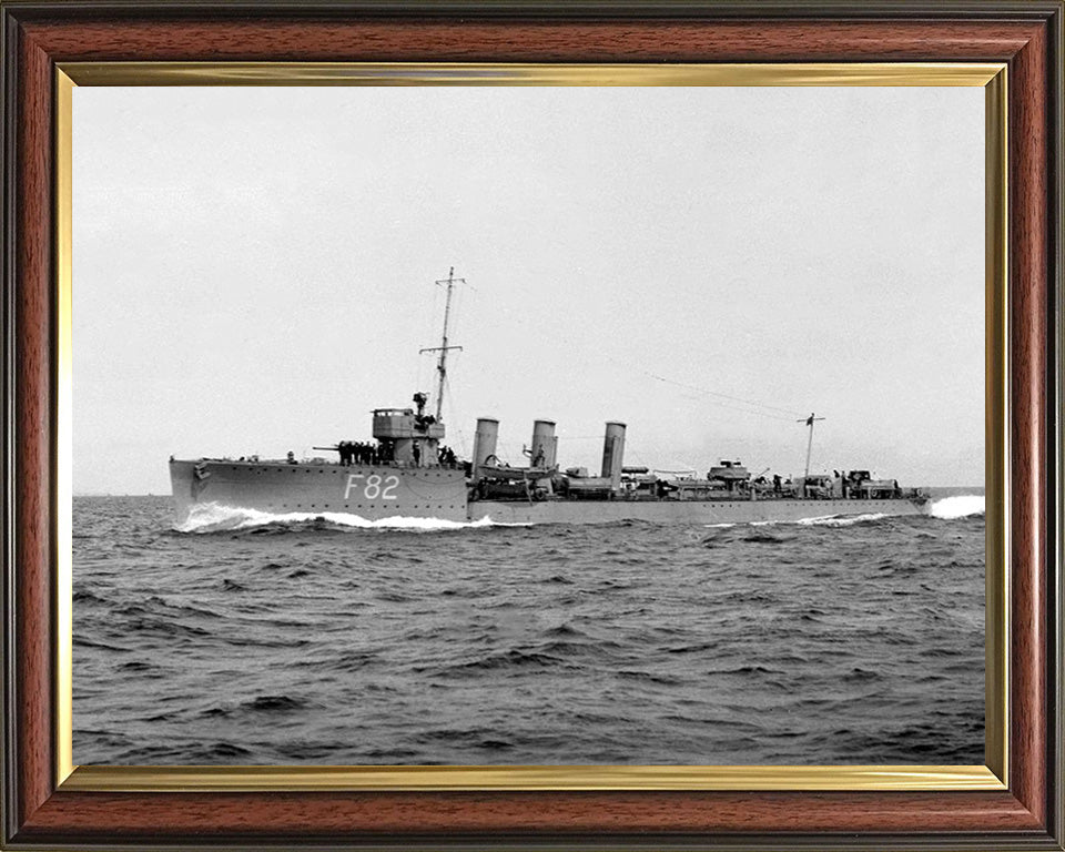 HMS Thisbe F82 Royal Navy R class destroyer Photo Print or Framed Print - Hampshire Prints