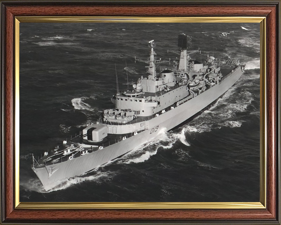 HMS Glamorgan D19 | Photo Print | Framed Print | County Class | Destroyer | Royal Navy - Hampshire Prints