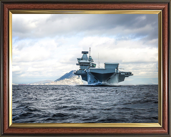 HMS Queen Elizabeth R08 | Photo Print | Framed Print | Queen Elizabeth Class | Aircraft Carrier | Royal Navy