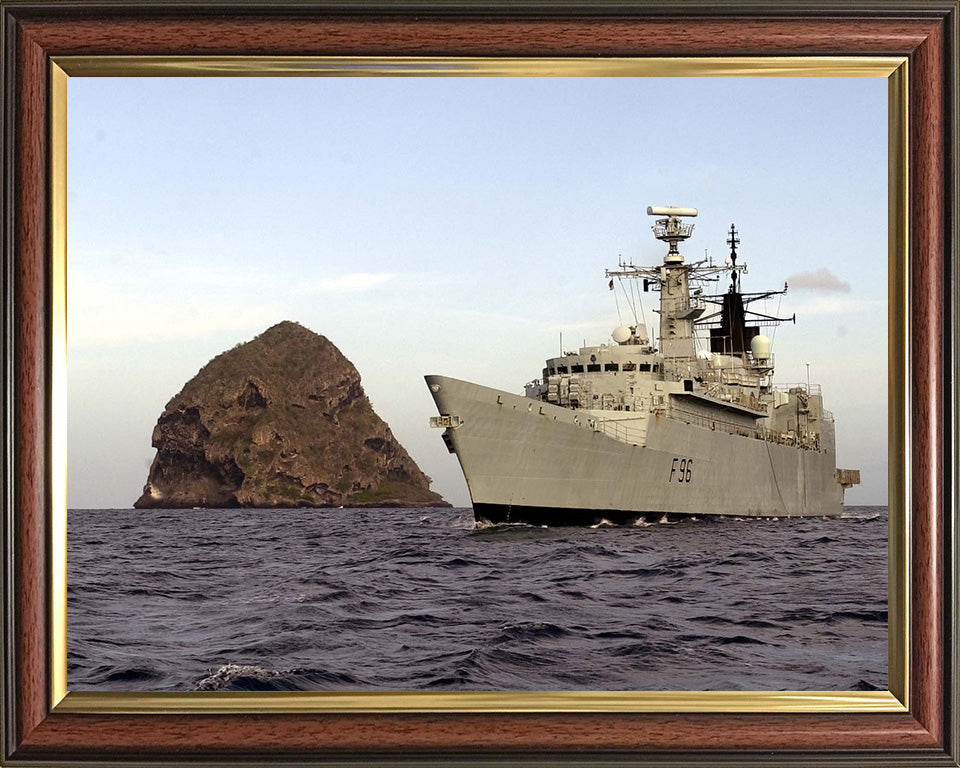 HMS Sheffield F96 | Photo Print | Framed Print | Poster | Type 22 | Frigate | Royal Navy - Hampshire Prints