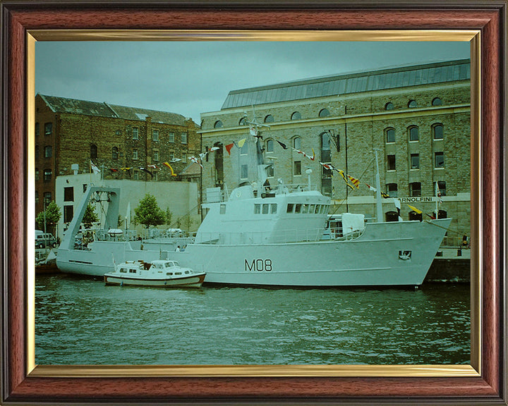 HMS Venturer M08 Royal Navy Converted minesweeper Photo Print or Framed Print - Hampshire Prints