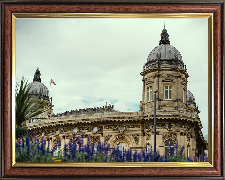 Queens Gardens Hull Yorkshire Photo Print - Canvas - Framed Photo Print - Hampshire Prints