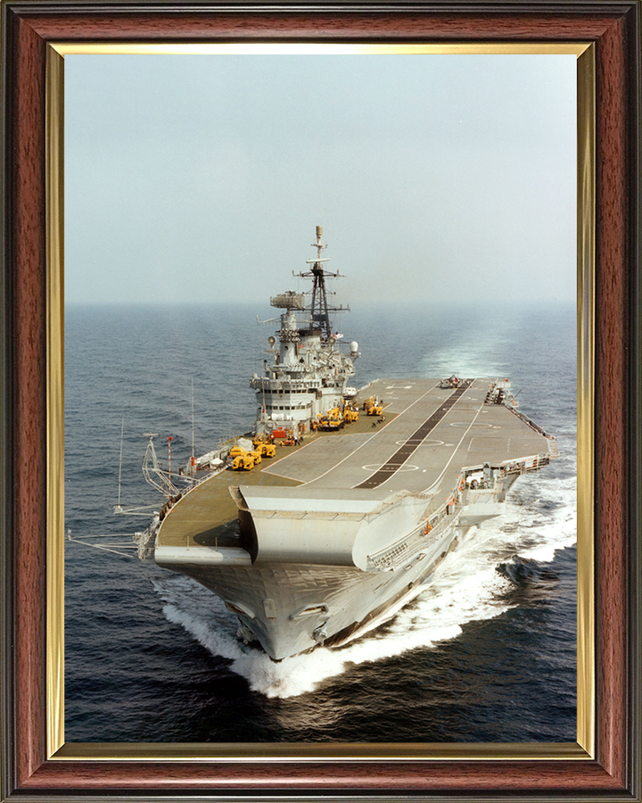 HMS Hermes R12 | Photo Print | Framed Print | Centaur Class | Aircraft Carrier | Royal Navy