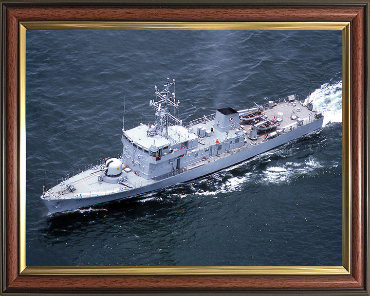 HMS Swift P243 Royal Navy Peacock Class Patrol Vessel Photo Print or Framed Print - Hampshire Prints