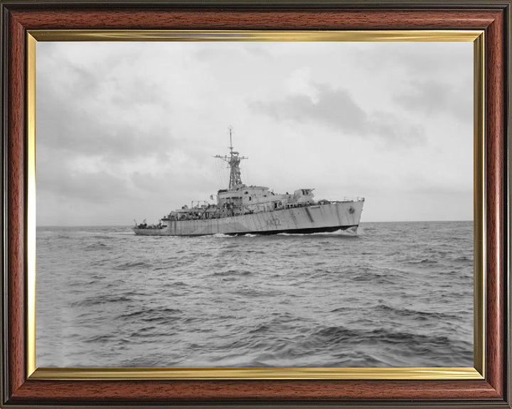 HMS Loch Eck K422 Royal Navy Loch class frigate Photo Print or Framed Print - Hampshire Prints