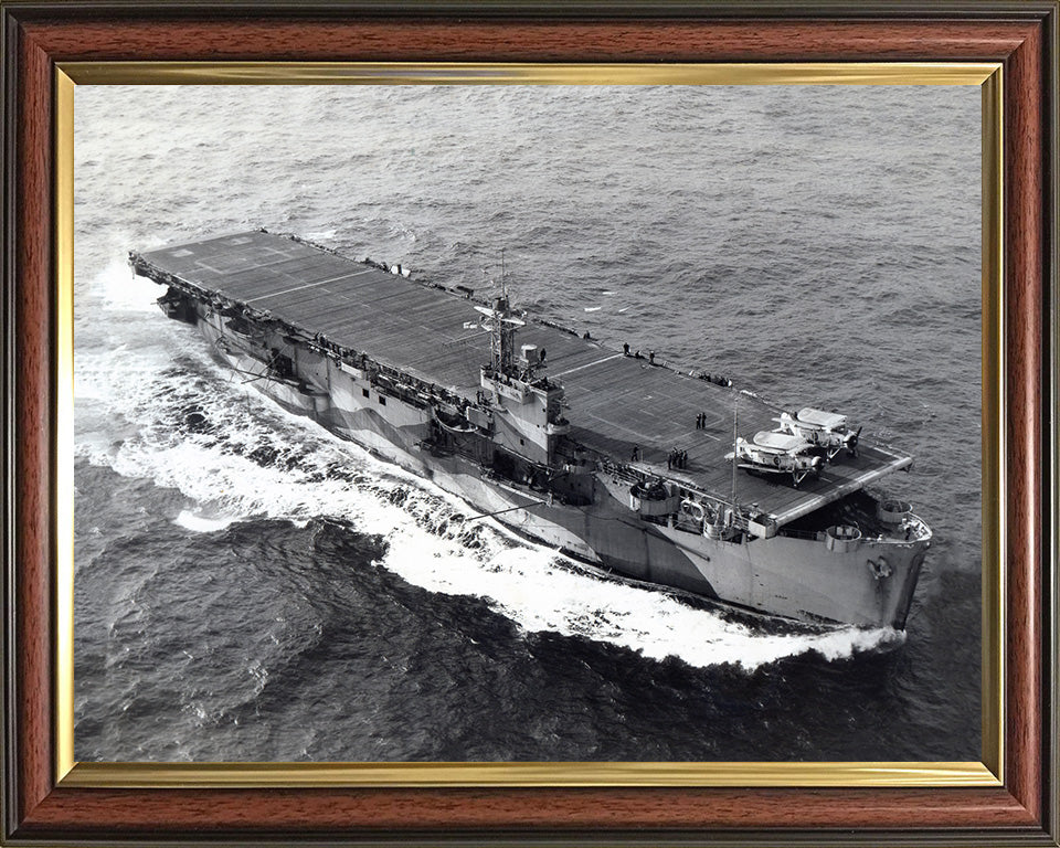 HMS Tracker D24 Royal Navy escort carrier Photo Print or Framed Print - Hampshire Prints