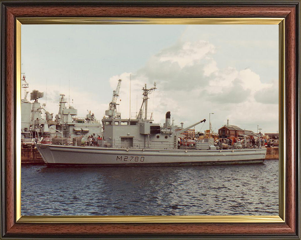 HMS Woodlark (HMS Yaxham) M2780 Royal Navy survey vessel Photo Print or Framed Print - Hampshire Prints