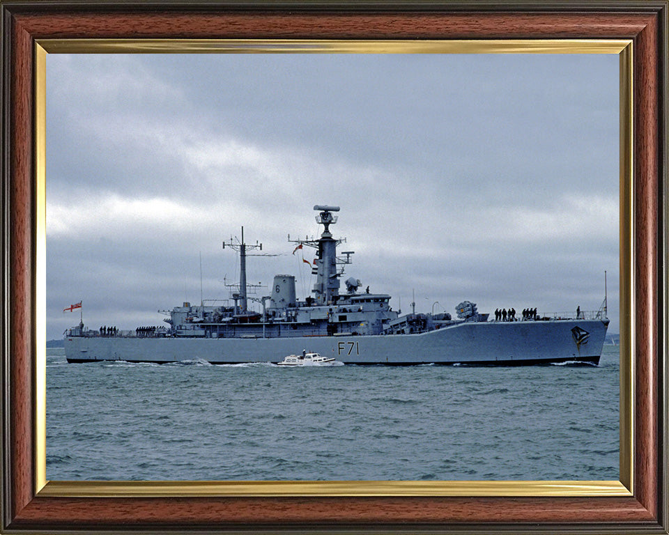 HMS Scylla F71 Royal Navy Leander Class Frigate Photo Print or Framed Print - Hampshire Prints